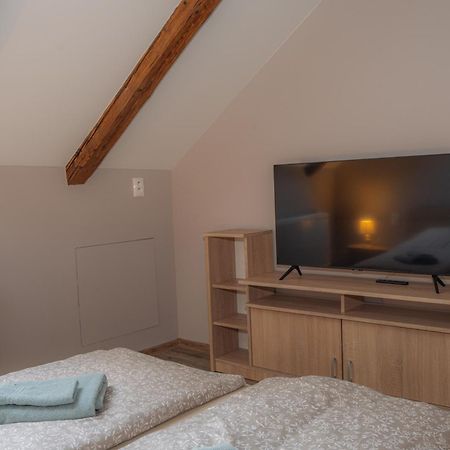 Apartamento Apatman Fellini House Trenčín Exterior foto