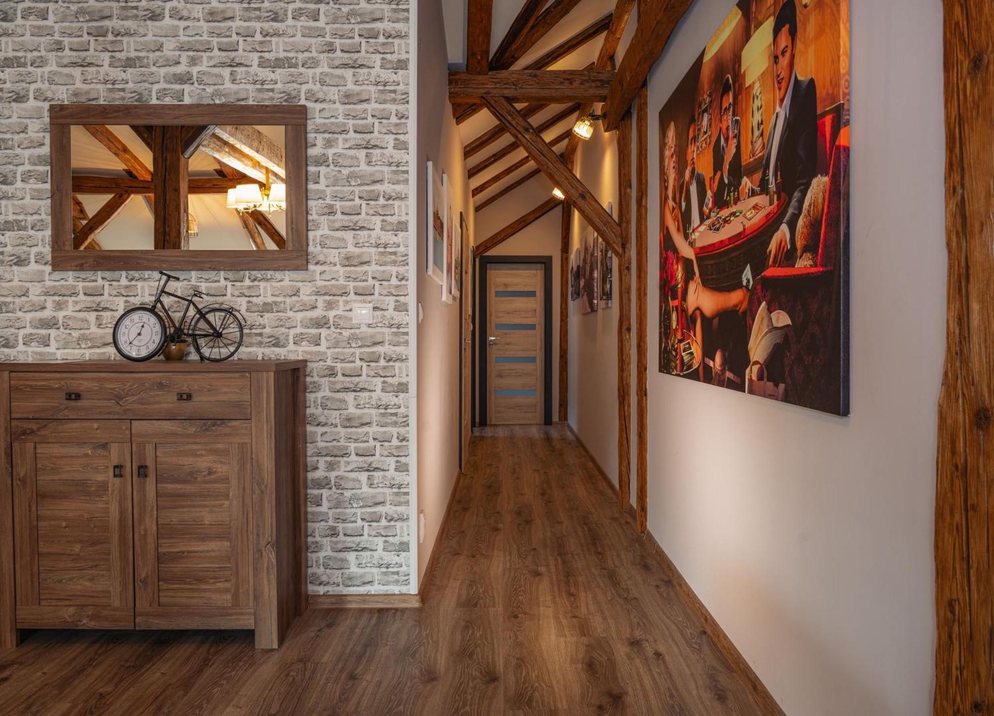 Apartamento Apatman Fellini House Trenčín Exterior foto
